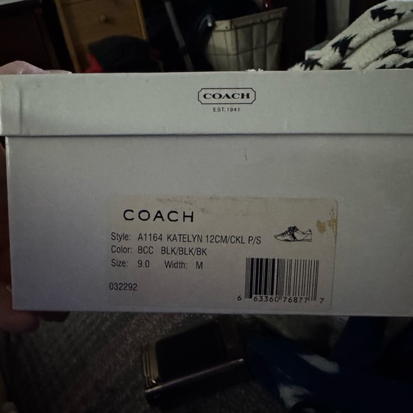 Black Athletic Sneakers - Picture 5 of 6